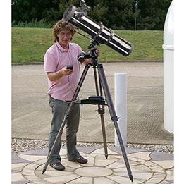 EXPLORER-130M 130mm (5.1") f/900 Newtonian Reflector with Dlx RA motor drive EXPLORER-130M 130mm (5.1") f/900 Newtonian Reflector with Dlx RA motor drive